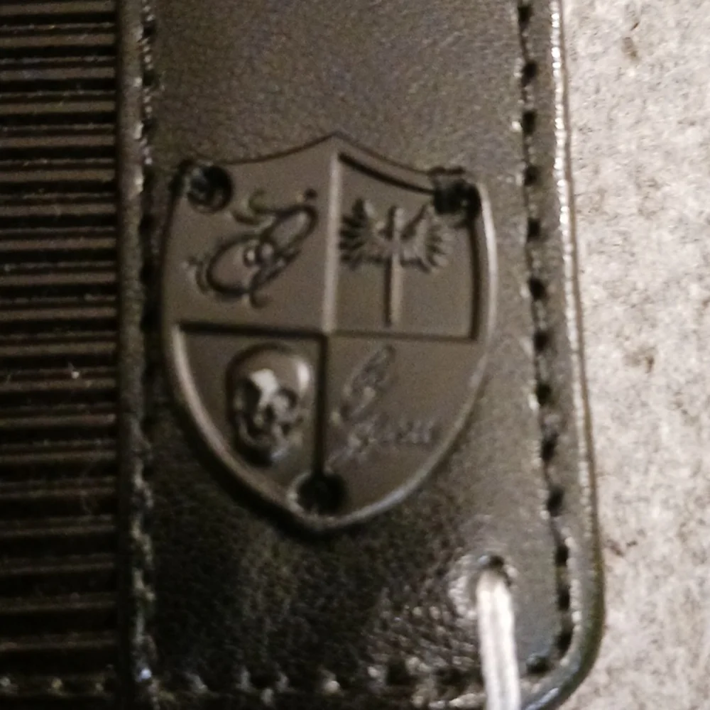 Wallet - Picture 2 of 4